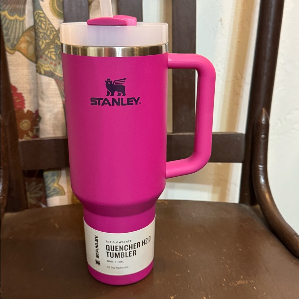 Stanley Fuchsia Quencher H2.0 Tumbler